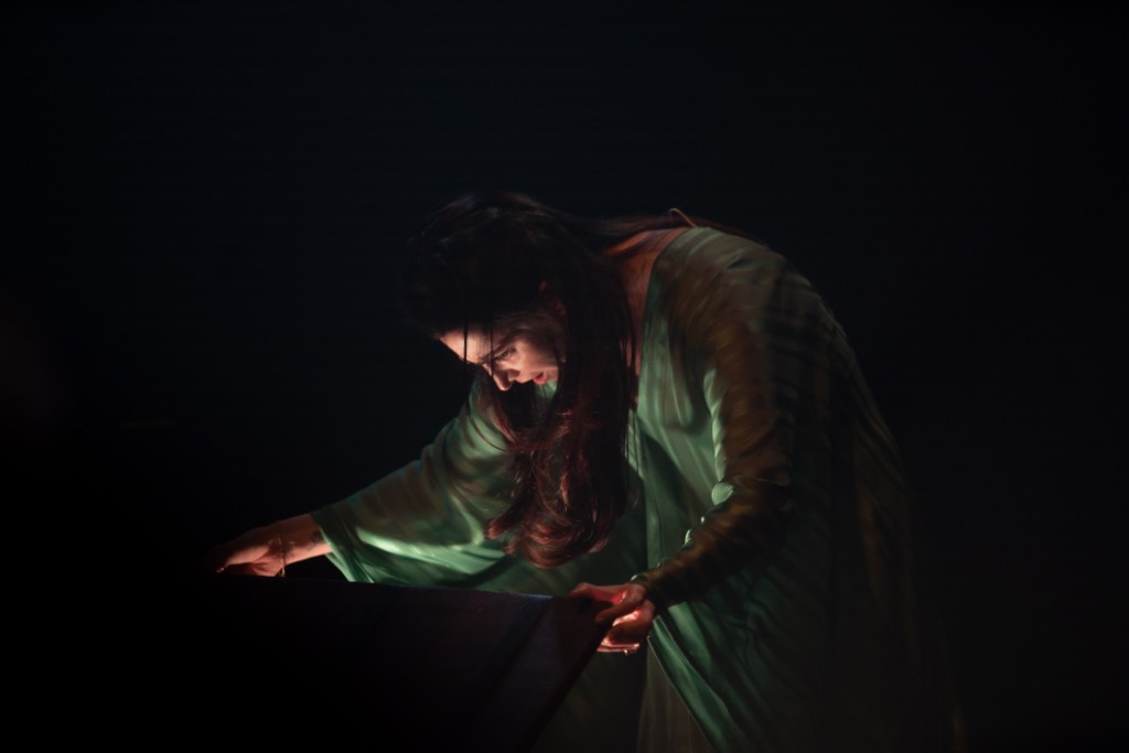 Sona Tatoyan performing Azad Storytelling at Pico Playhouse, Los Angeles